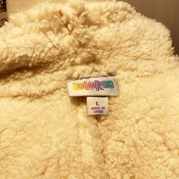 LulaRoe Marsha Vest   - Picture 9 of 11